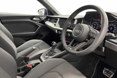 KT25YHG Audi A1 S line 30 TFSI 116 PS S tronic Thumbnail #6