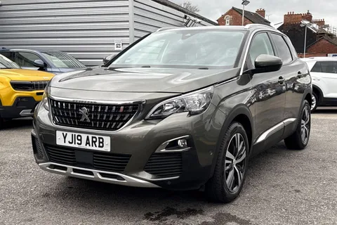 24 of 54 for PEUGEOT 3008 1.5 BlueHDi Allure 5dr EAT8