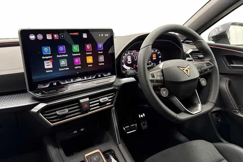 KT75RYJ CUPRA Leon 1.5 eTSI 150 V2 5dr ** DELIVERY MILEAGE** Thumbnail #2