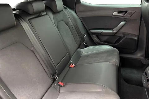 DC25YYJ CUPRA Leon 1.5 eTSI 150 V2 5dr DSG Thumbnail #9