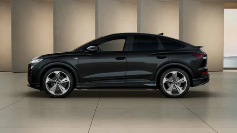 Audi Q4 e-tron 45 Black Edition Sportback Auto quattro 5dr 82kWh Thumbnail #3