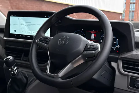 BV75OBX Volkswagen Transporter 2.0 TDI 150PS Commerce Plus Van Thumbnail #18