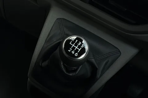 BV75OBX Volkswagen Transporter 2.0 TDI 150PS Commerce Plus Van Thumbnail #23