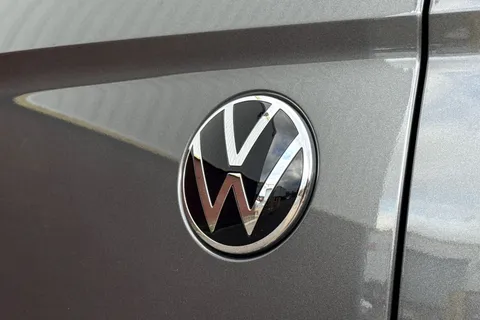 BV75OBX Volkswagen Transporter 2.0 TDI 150PS Commerce Plus Van Thumbnail #35