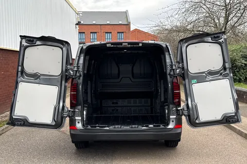 BV75OBX Volkswagen Transporter 2.0 TDI 150PS Commerce Plus Van Thumbnail #41