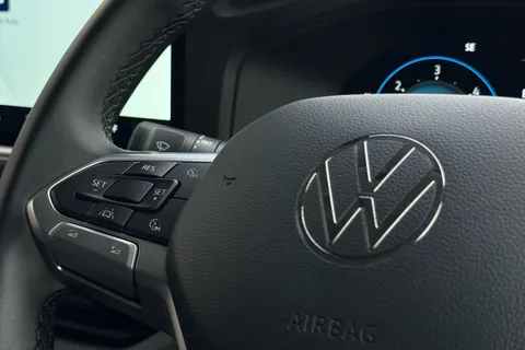 BV75OBX Volkswagen Transporter 2.0 TDI 150PS Commerce Plus Van Thumbnail #59