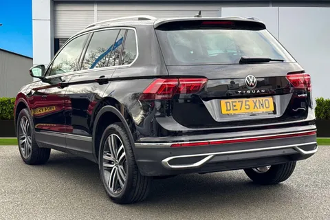 2 of 43 for VOLKSWAGEN TIGUAN ELEGANCE TSI PHEV