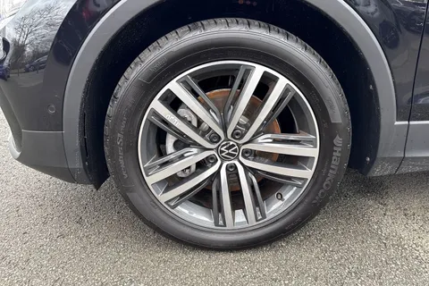 12 of 43 for VOLKSWAGEN TIGUAN ELEGANCE TSI PHEV