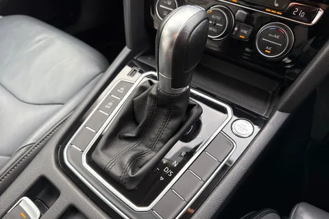 DM19BXO Volkswagen Arteon 2.0 TSI Elegance 5dr DSG Thumbnail #24