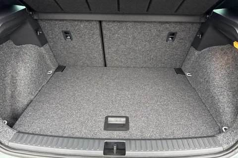 SEAT Arona 1.0 TSI SE Technology Euro 6 (s/s) 5dr Thumbnail #7