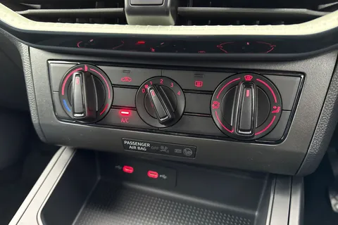 SEAT Arona 1.0 TSI SE Technology Euro 6 (s/s) 5dr Thumbnail #22