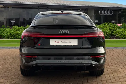 4 of 64 for Audi Q8 e-tron Sportback S line 55 e-tron quattro 300,00 kW