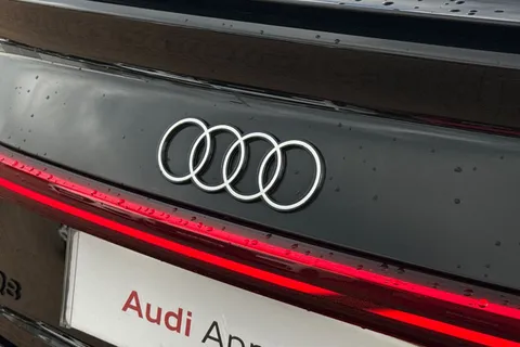 46 of 64 for Audi Q8 e-tron Sportback S line 55 e-tron quattro 300,00 kW