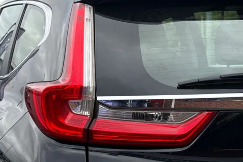 33 of 57 for HONDA CR-V 2.0 i-MMD Hybrid SE 5dr eCVT