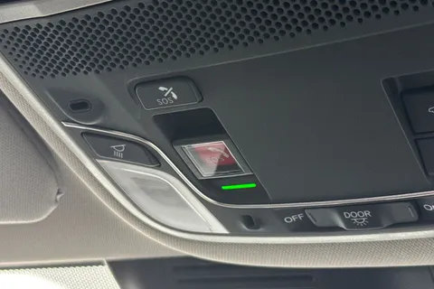 42 of 57 for HONDA CR-V 2.0 i-MMD Hybrid SE 5dr eCVT