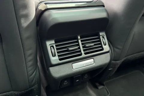 19 of 51 for Land Rover Range Rover Evoque 1.5 P300e Dynamic HSE 5dr