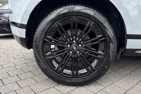 35 of 51 for Land Rover Range Rover Evoque 1.5 P300e Dynamic HSE 5dr