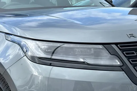 KT73HYW Land Rover Range Rover Velar 2.0 D200 Dynamic SE 5dr Thumbnail #19