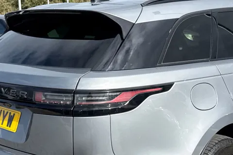 KT73HYW Land Rover Range Rover Velar 2.0 D200 Dynamic SE 5dr Thumbnail #37