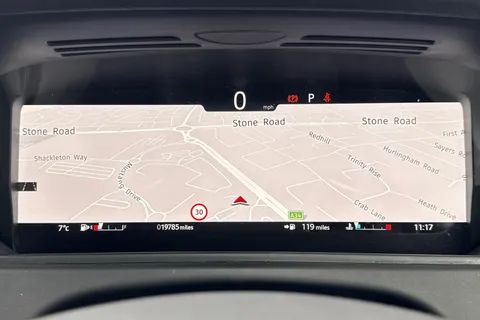 KT73HYW Land Rover Range Rover Velar 2.0 D200 Dynamic SE 5dr Thumbnail #47