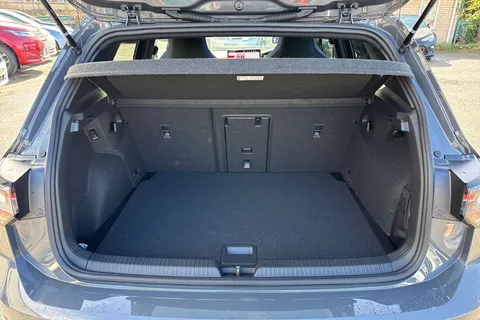 CY75APO Volkswagen Golf 2.0 TSI 333 R Black Edition 4M DSG ⭐Leather, Sunroof, DCC, 'Akrapovic' exha Thumbnail #7