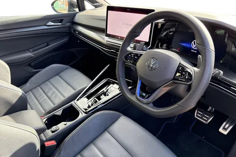 CY75APO Volkswagen Golf 2.0 TSI 333 R Black Edition 4M DSG ⭐Leather, Sunroof, DCC, 'Akrapovic' exha Thumbnail #14