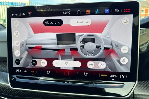 CY75APO Volkswagen Golf 2.0 TSI 333 R Black Edition 4M DSG ⭐Leather, Sunroof, DCC, 'Akrapovic' exha Thumbnail #22