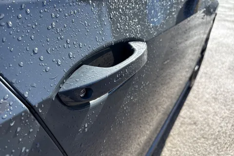 CY75APO Volkswagen Golf 2.0 TSI 333 R Black Edition 4M DSG ⭐Leather, Sunroof, DCC, 'Akrapovic' exha Thumbnail #28