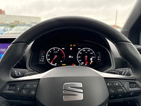  SEAT Arona 1.0 TSI FR Sport DSG Euro 6 (s/s) 5dr Thumbnail #31