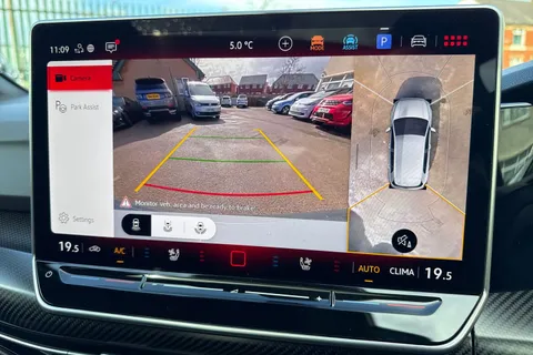 CY75APO Volkswagen Golf 2.0 TSI 333 R Black Edition 4M DSG ⭐Leather, Sunroof, DCC, 'Akrapovic' exha Thumbnail #50