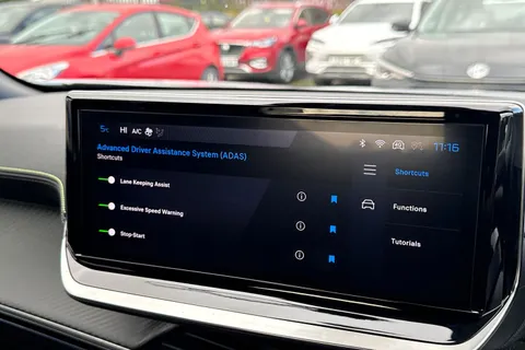 KW25YNU PEUGEOT 2008 1.2 HYBRID GT e-DSC6 Euro 6 (s/s) 5dr Thumbnail #50