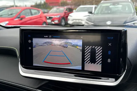 KW25YNU PEUGEOT 2008 1.2 HYBRID GT e-DSC6 Euro 6 (s/s) 5dr Thumbnail #52