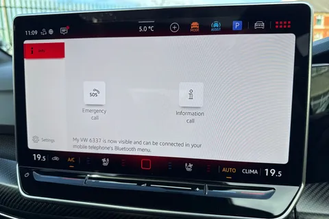 CY75APO Volkswagen Golf 2.0 TSI 333 R Black Edition 4M DSG ⭐Leather, Sunroof, DCC, 'Akrapovic' exha Thumbnail #55