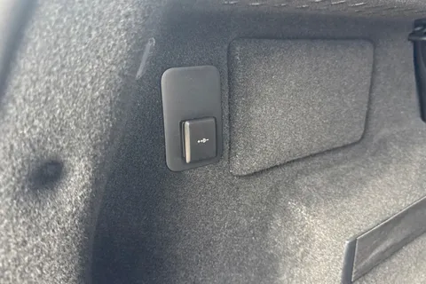 KP74VRX Land Rover Range Rover Evoque 2.0 D200 Dynamic HSE 5dr Thumbnail #29