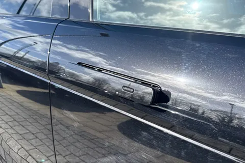 KP74VRX Land Rover Range Rover Evoque 2.0 D200 Dynamic HSE 5dr Thumbnail #31