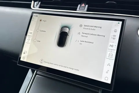 KP74VRX Land Rover Range Rover Evoque 2.0 D200 Dynamic HSE 5dr Thumbnail #41