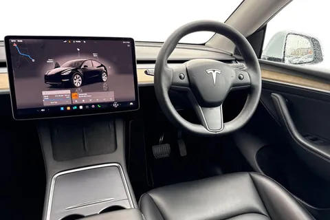 NJ23WBE Tesla Model Y (Dual Motor) Long Range Auto 4WDE 5dr Thumbnail #19