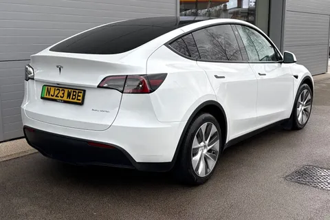 NJ23WBE Tesla Model Y (Dual Motor) Long Range Auto 4WDE 5dr Thumbnail #26