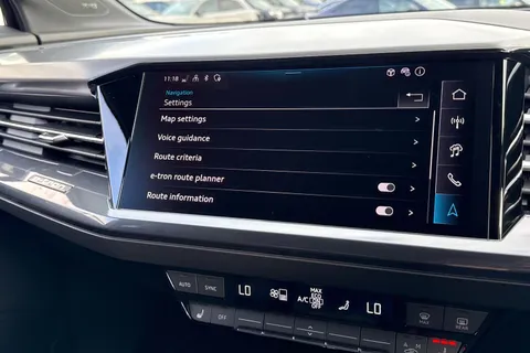 Audi Q4 e-tron 45 Black Edition Auto 5dr 82kWh Thumbnail #41