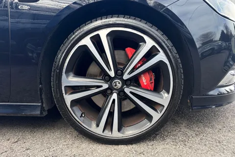 PX67XFA Vauxhall Insignia 2.0i Turbo Elite Nav Grand Sport 4WD Euro 6 (s/s) 5dr Thumbnail #7