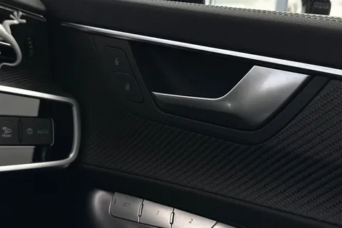 17 of 63 for Audi A6 Avant Avant Black Edition 40 TDI quattro 204 PS S tronic