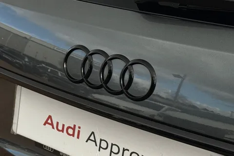 45 of 63 for Audi A6 Avant Avant Black Edition 40 TDI quattro 204 PS S tronic