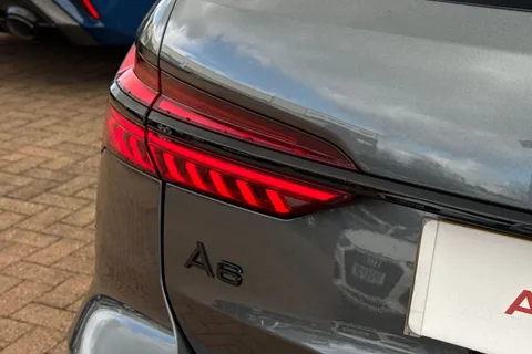 48 of 63 for Audi A6 Avant Avant Black Edition 40 TDI quattro 204 PS S tronic