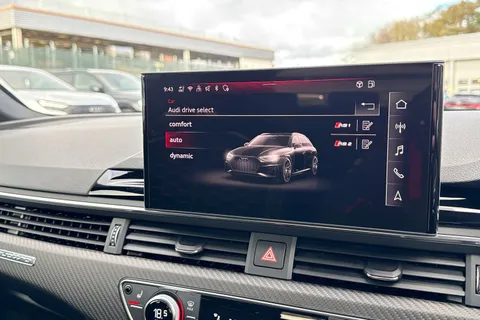 50 of 62 for Audi RS 4 Avant RS 4 Avant edition 25 years 470 PS tiptronic