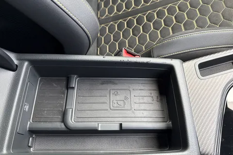 57 of 62 for Audi RS 4 Avant RS 4 Avant edition 25 years 470 PS tiptronic