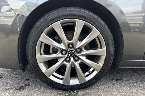 SN71HJA Mazda Mazda3 2.0 e-SKYACTIV-X MHEV Sport Lux Euro 6 (s/s) 4dr Thumbnail #12