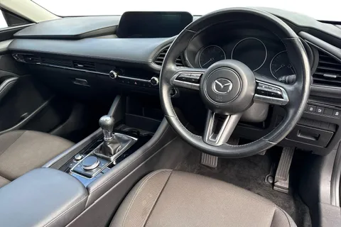 SN71HJA Mazda Mazda3 2.0 e-SKYACTIV-X MHEV Sport Lux Euro 6 (s/s) 4dr Thumbnail #15