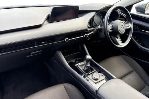 SN71HJA Mazda Mazda3 2.0 e-SKYACTIV-X MHEV Sport Lux Euro 6 (s/s) 4dr Thumbnail #16