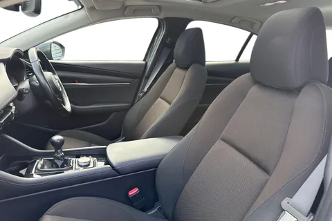 SN71HJA Mazda Mazda3 2.0 e-SKYACTIV-X MHEV Sport Lux Euro 6 (s/s) 4dr Thumbnail #17