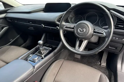 SN71HJA Mazda Mazda3 2.0 e-SKYACTIV-X MHEV Sport Lux Euro 6 (s/s) 4dr Thumbnail #19